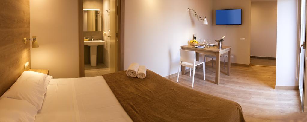 Apartamentos Voramar كاستيلديفيلس المظهر الخارجي الصورة